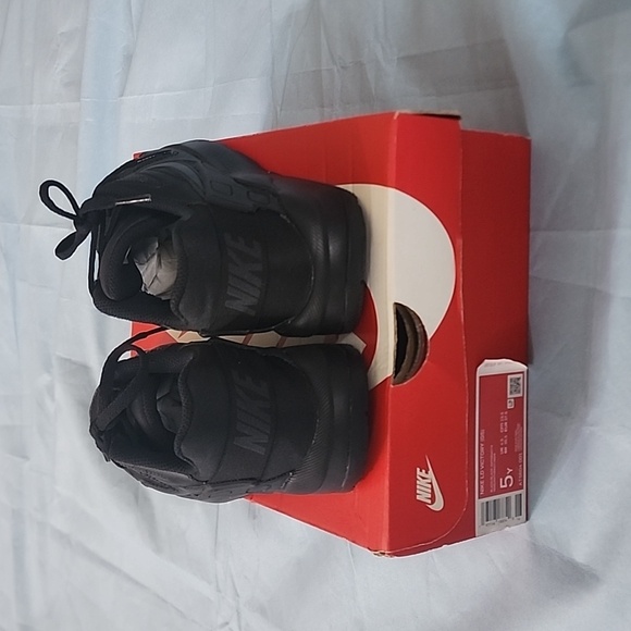Nike LD Victory Black 5Youth - Picture 8 of 8